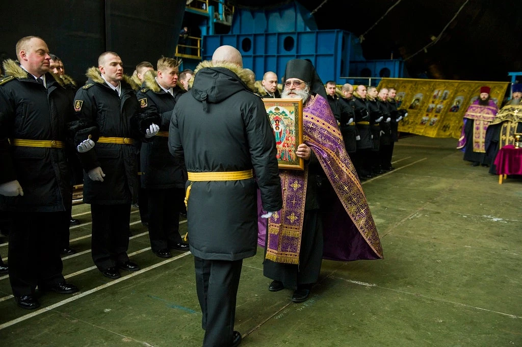 Έντονη ανησυχία: 40 ρωσικά πλοία σε θέσεις βολής στα σύνορα με Ουκρανία -Απέσυρε σχεδόν όλη την Αεροπορία από την Συρία η Μόσχα